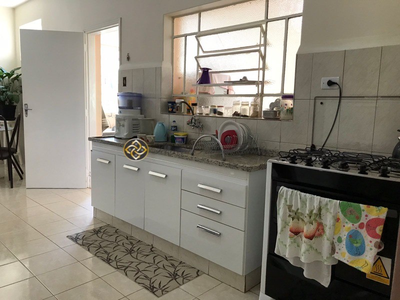 Casa à venda com 2 quartos, 150m² - Foto 11