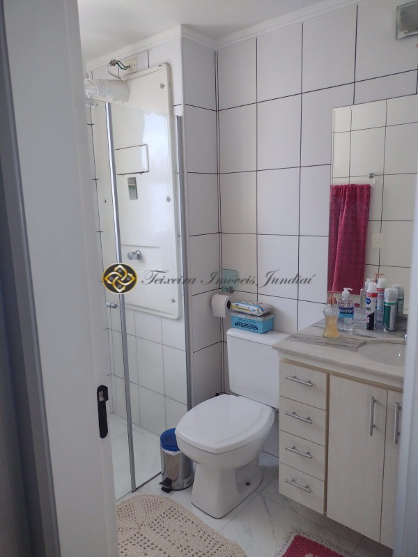 Apartamento à venda com 2 quartos, 75m² - Foto 17