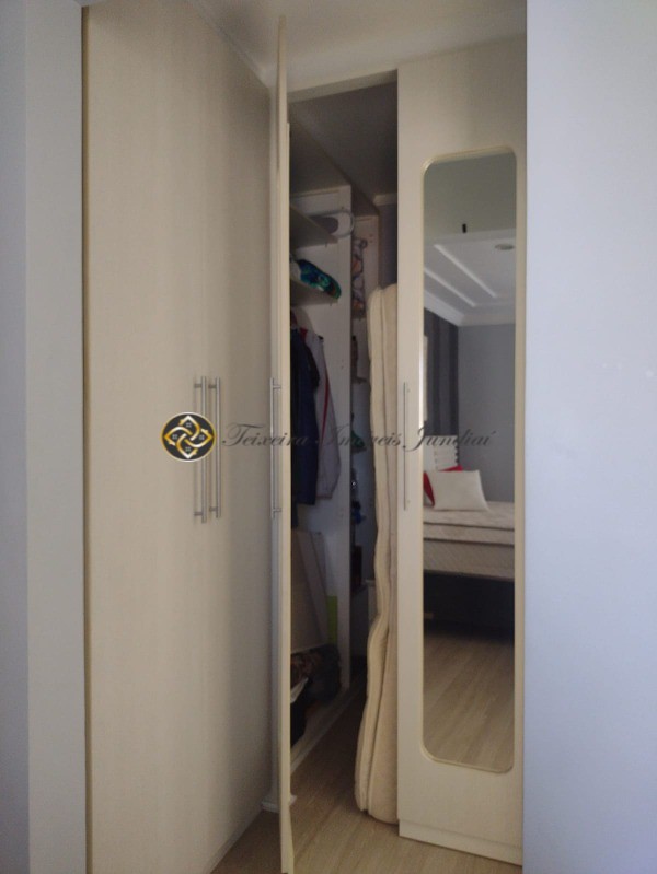 Apartamento à venda com 2 quartos, 75m² - Foto 16