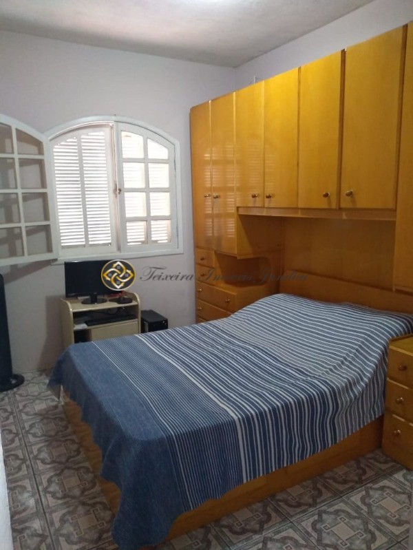 Casa à venda com 2 quartos, 68m² - Foto 16