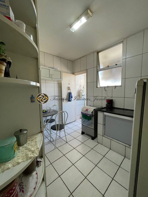 Apartamento à venda e aluguel com 3 quartos, 75m² - Foto 6