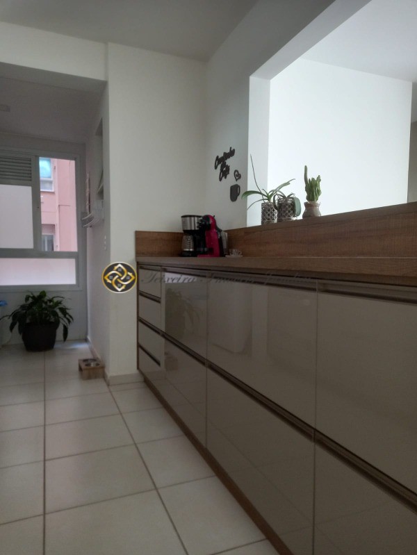 Apartamento à venda com 3 quartos, 90m² - Foto 4