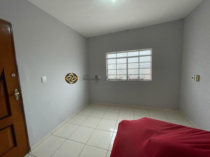 Casa à venda com 2 quartos, 250m² - Foto 9