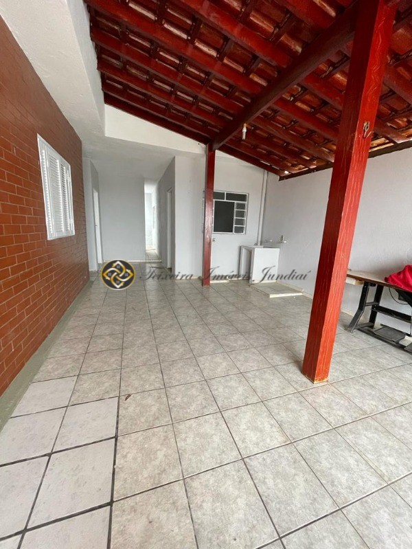 Casa à venda com 2 quartos, 250m² - Foto 6