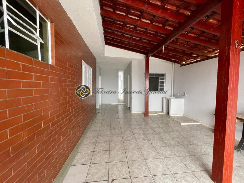 Casa à venda com 2 quartos, 250m² - Foto 3