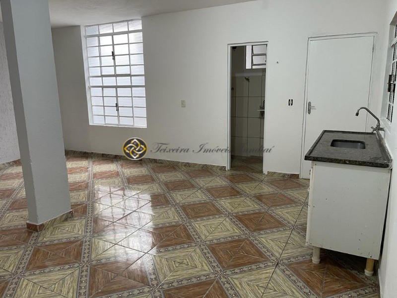 Casa à venda com 2 quartos, 250m² - Foto 14