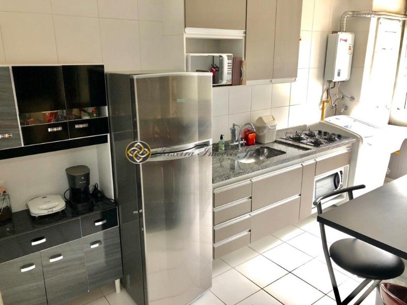 Apartamento à venda com 3 quartos, 83m² - Foto 8