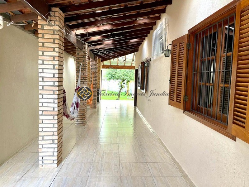 Casa à venda com 3 quartos, 242m² - Foto 25