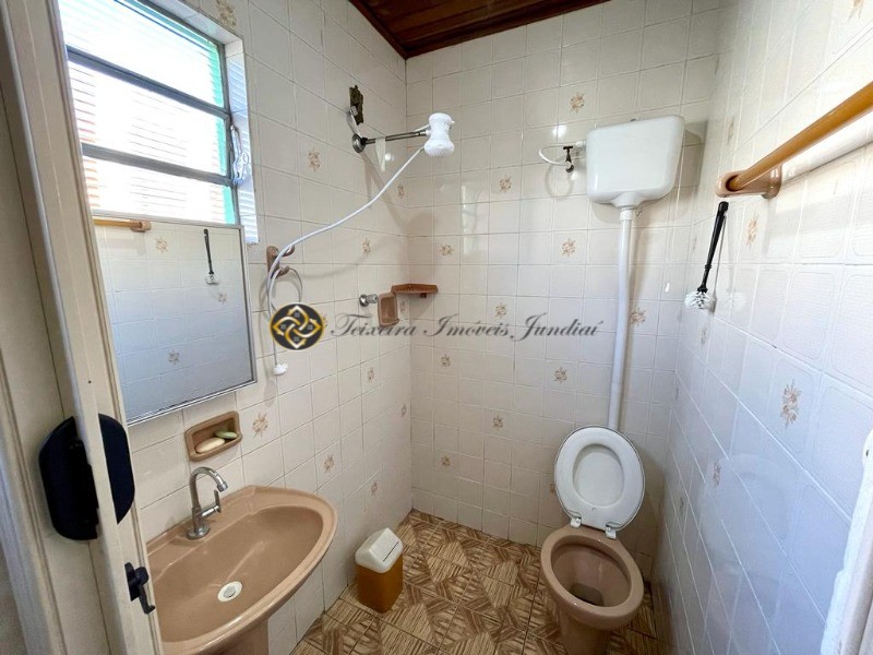 Casa à venda com 2 quartos, 180m² - Foto 9