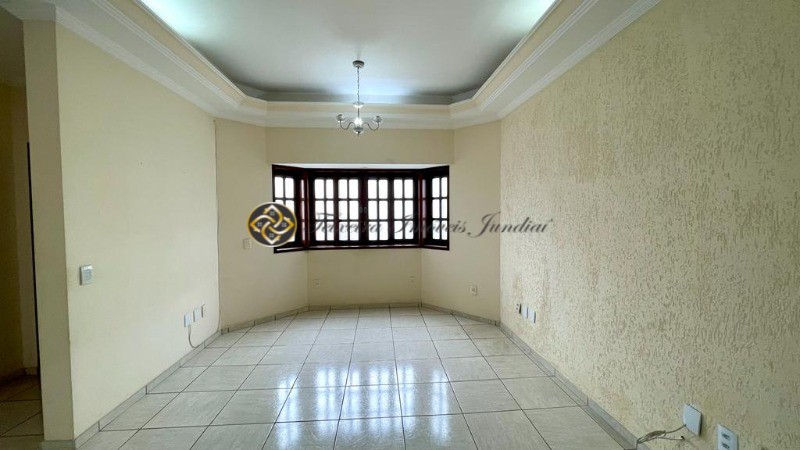 Casa à venda com 3 quartos, 311m² - Foto 5