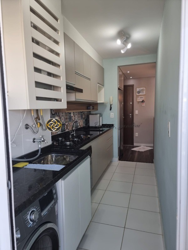 Apartamento à venda com 2 quartos, 58m² - Foto 5