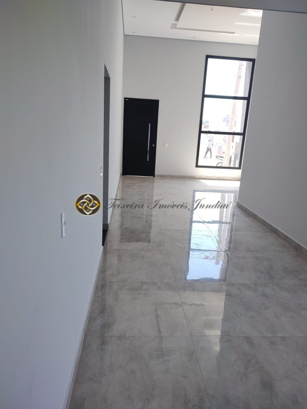 Casa à venda com 3 quartos, 300m² - Foto 4