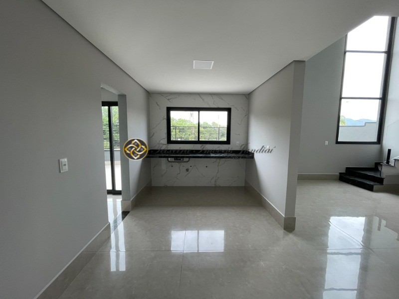 Casa à venda com 3 quartos, 193m² - Foto 11