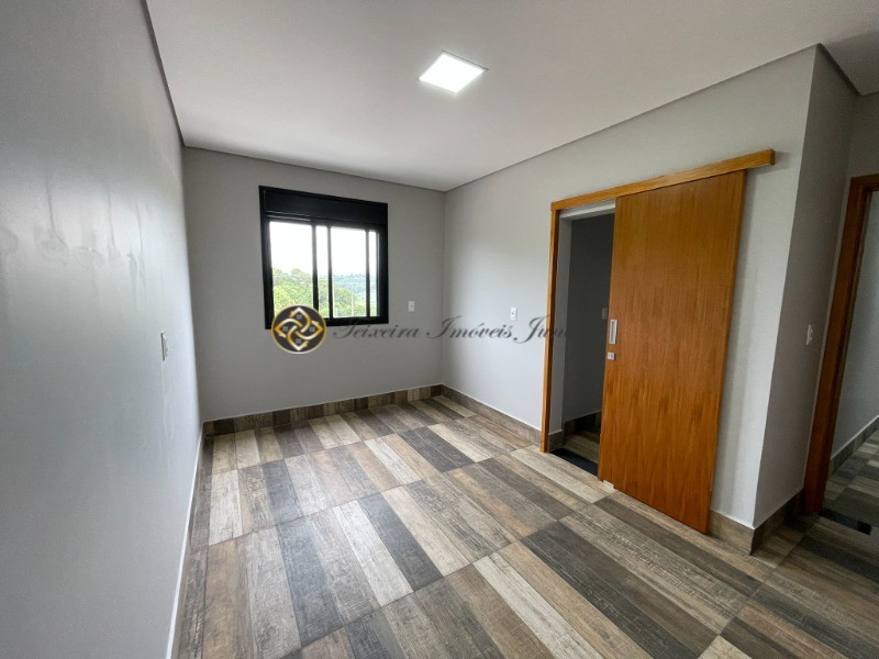 Casa à venda com 3 quartos, 193m² - Foto 17