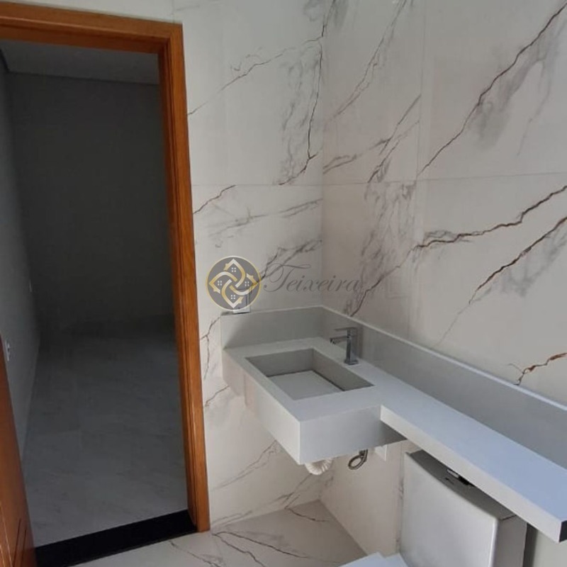 Casa à venda com 2 quartos, 150m² - Foto 18