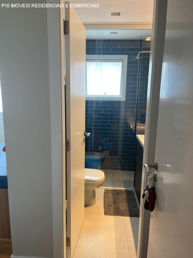 Apartamento à venda com 3 quartos, 158m² - Foto 13