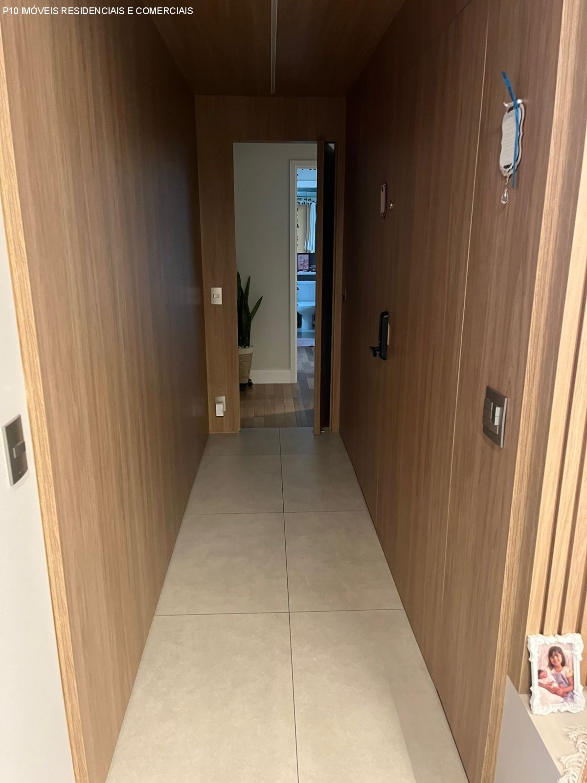 Apartamento à venda com 3 quartos, 158m² - Foto 19