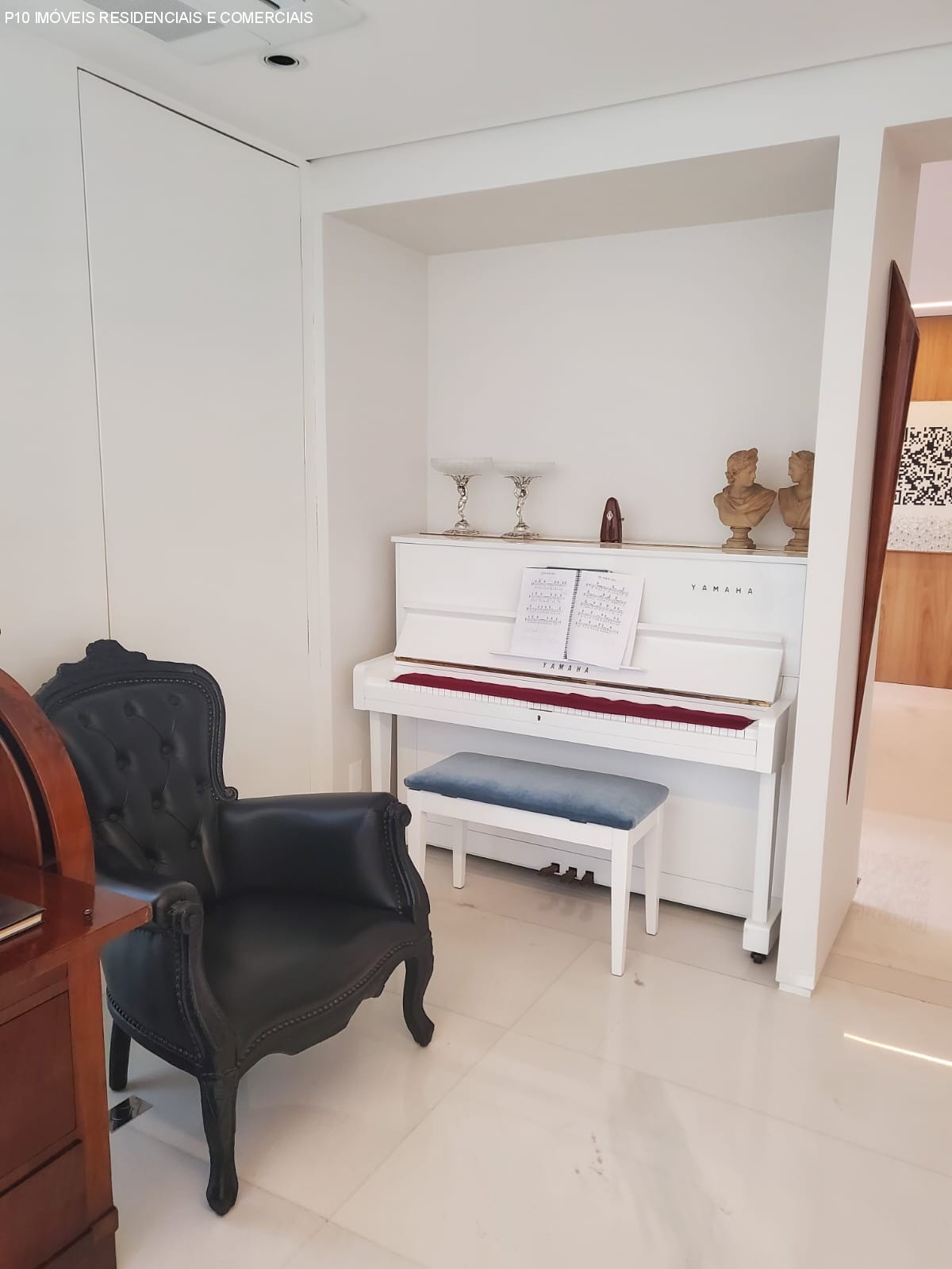 Apartamento à venda com 4 quartos, 300m² - Foto 12