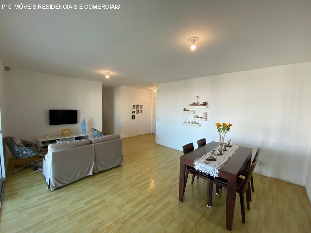 Apartamento à venda com 4 quartos, 137m² - Foto 7