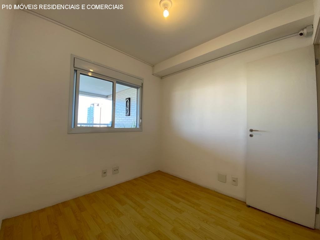 Apartamento à venda com 4 quartos, 137m² - Foto 19