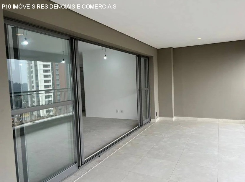 Apartamento à venda com 4 quartos, 157m² - Foto 3