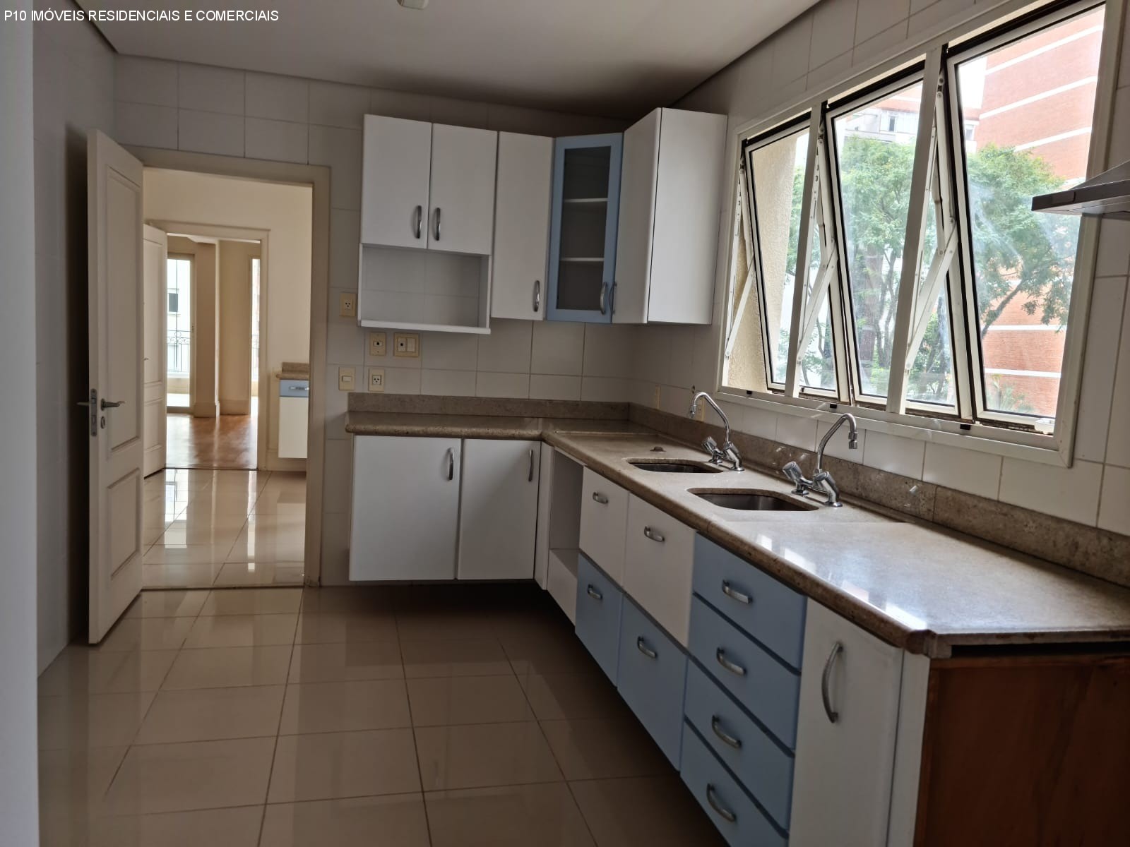 Apartamento à venda com 4 quartos, 360m² - Foto 32