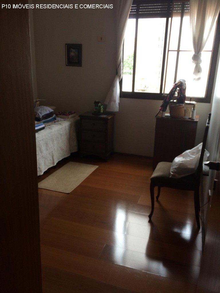 Apartamento à venda com 4 quartos, 300m² - Foto 17