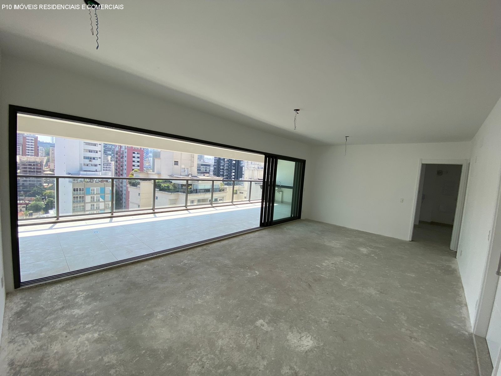 Apartamento à venda com 3 quartos, 163m² - Foto 3