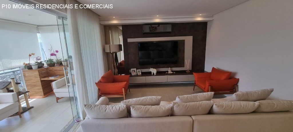 Apartamento à venda com 4 quartos, 195m² - Foto 2