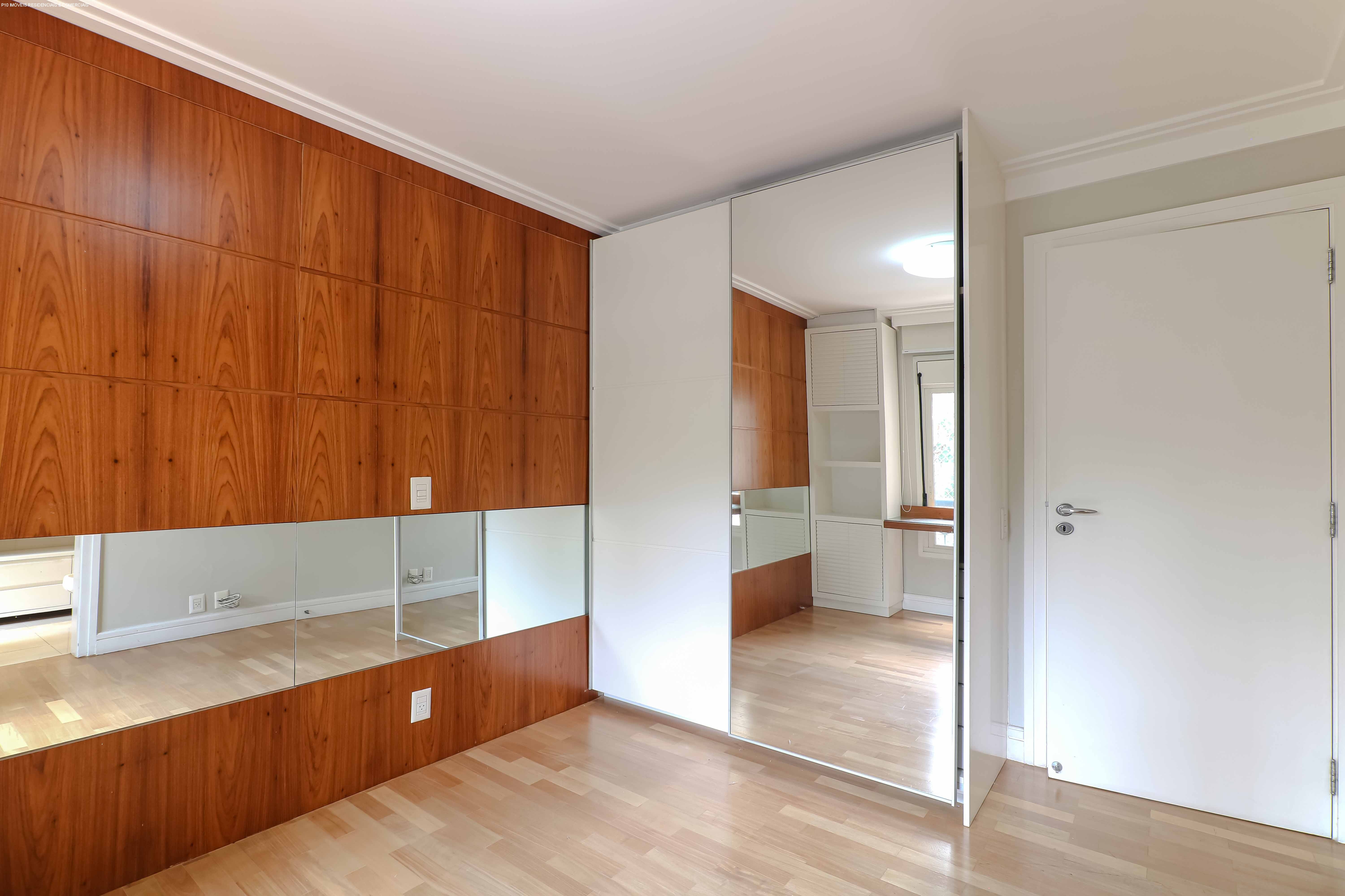 Apartamento à venda com 3 quartos, 300m² - Foto 22