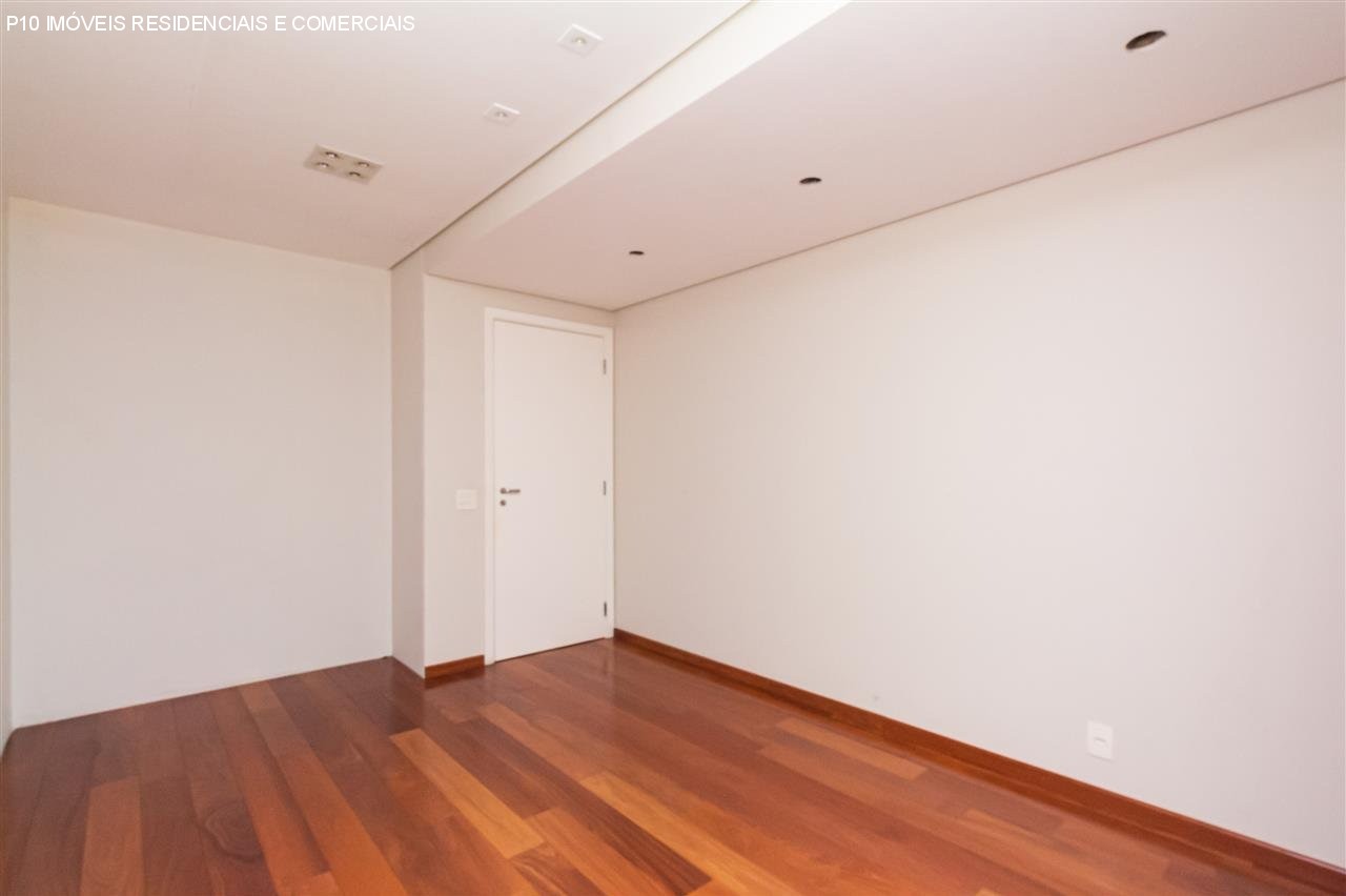 Apartamento à venda com 5 quartos, 356m² - Foto 19