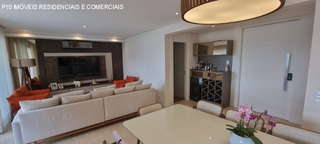 Apartamento à venda com 4 quartos, 195m² - Foto 4