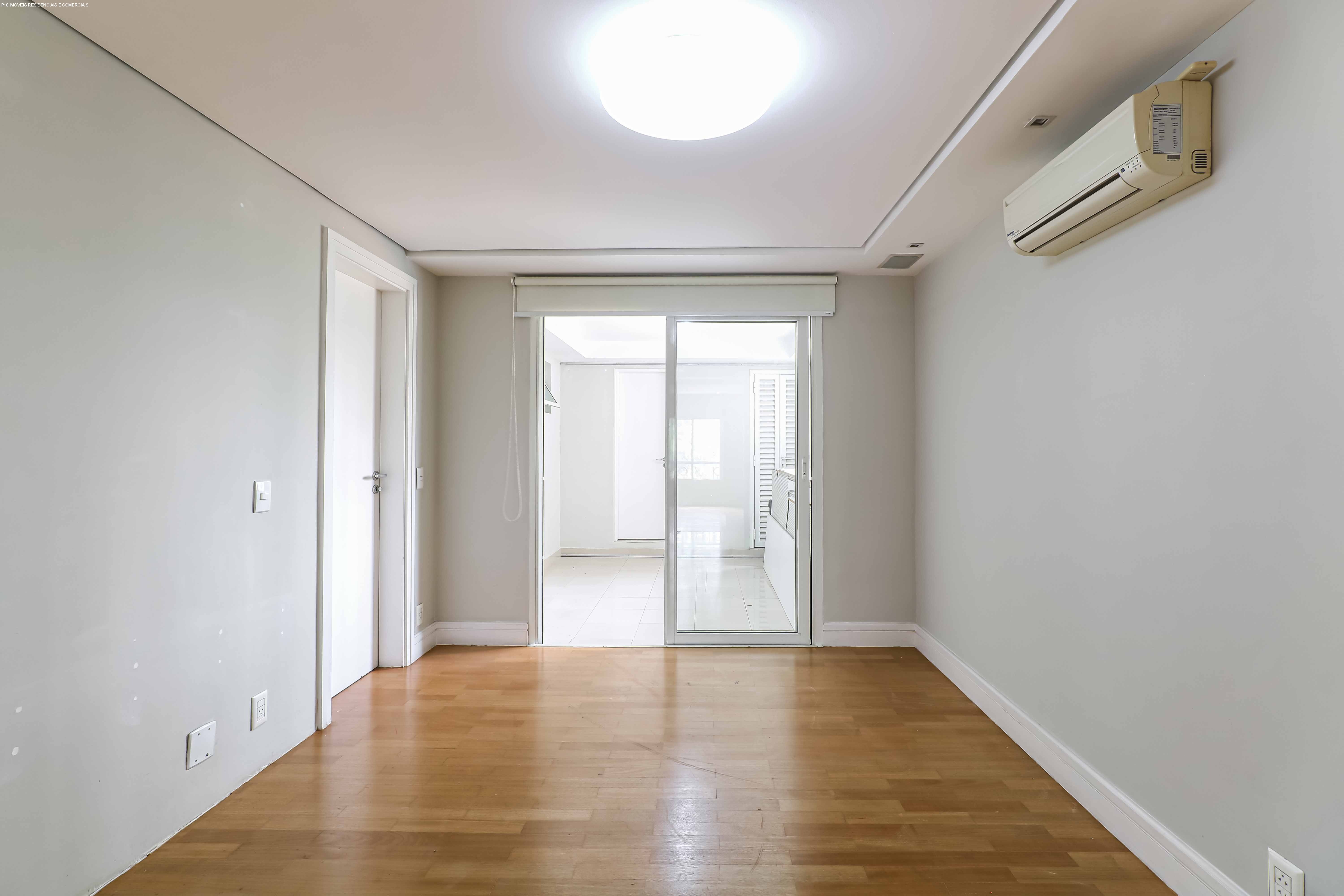 Apartamento à venda com 3 quartos, 300m² - Foto 13