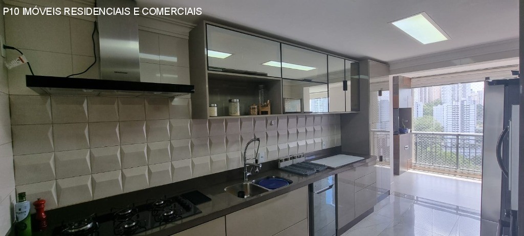 Apartamento à venda com 4 quartos, 195m² - Foto 8