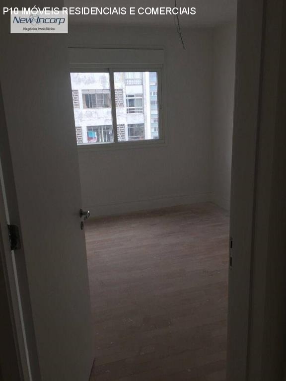 Apartamento à venda com 4 quartos, 270m² - Foto 12