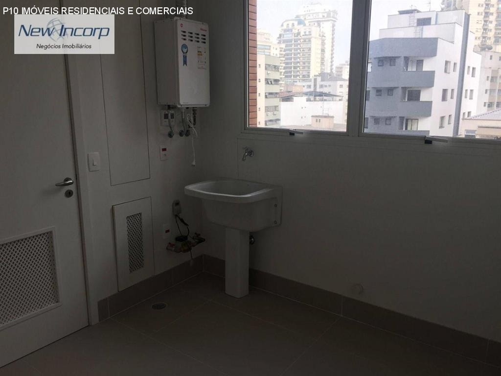 Apartamento à venda com 4 quartos, 270m² - Foto 7