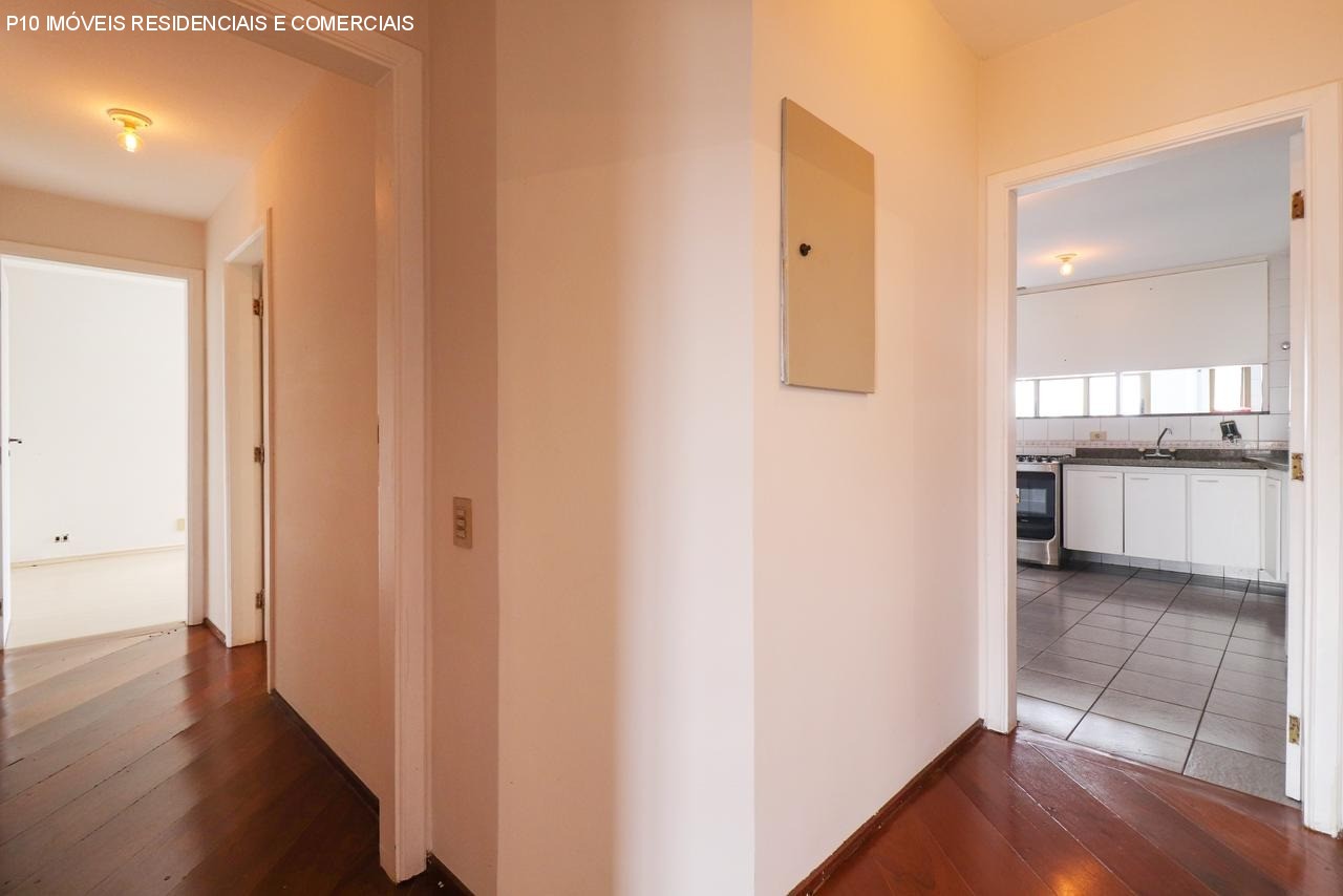 Apartamento à venda com 3 quartos, 138m² - Foto 5