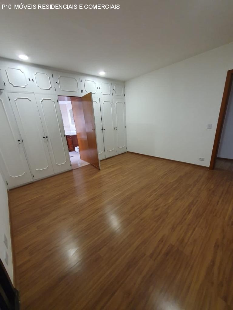 Apartamento à venda com 4 quartos, 232m² - Foto 5