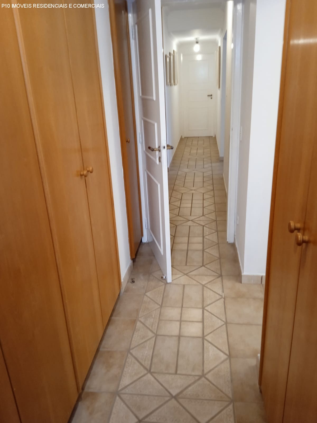 Apartamento à venda com 4 quartos, 170m² - Foto 14