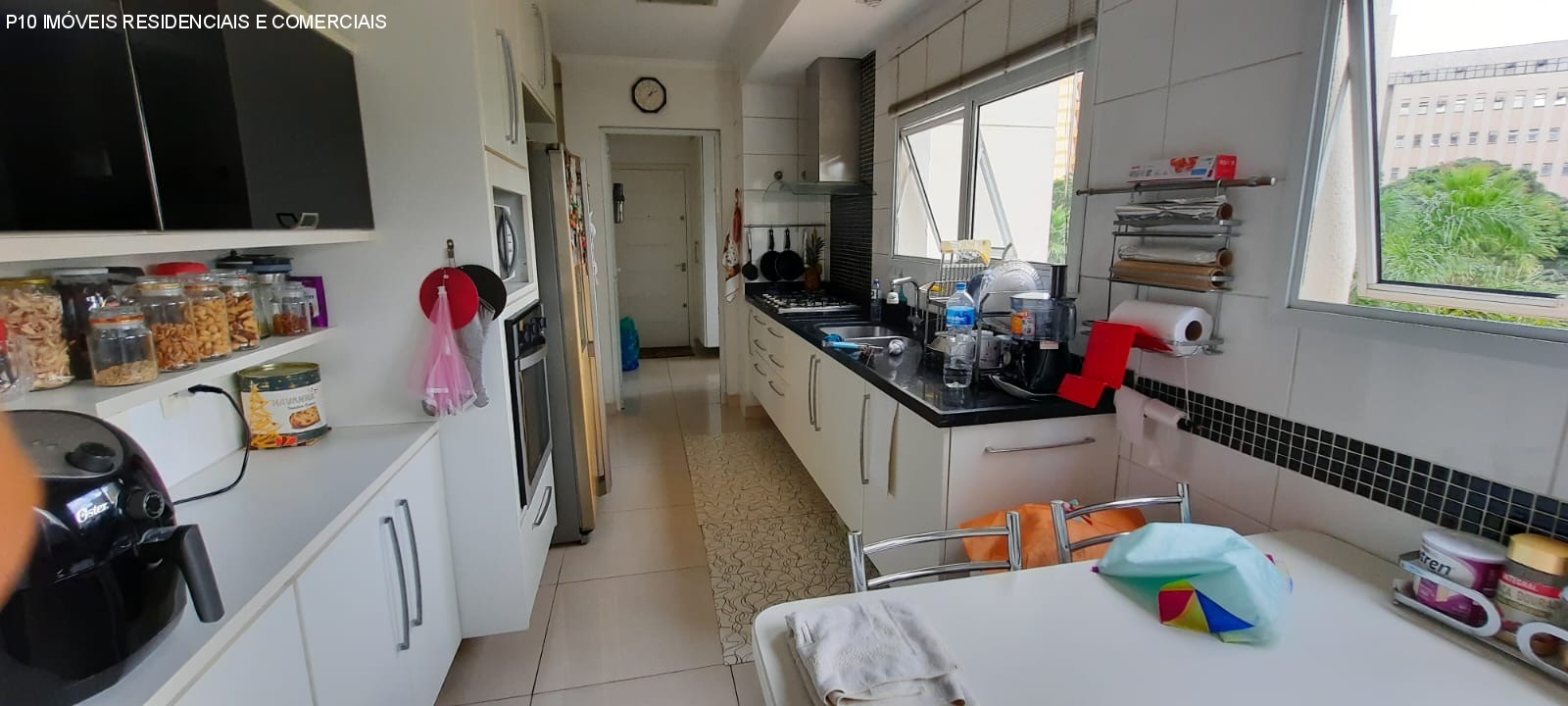 Apartamento à venda com 4 quartos, 179m² - Foto 8