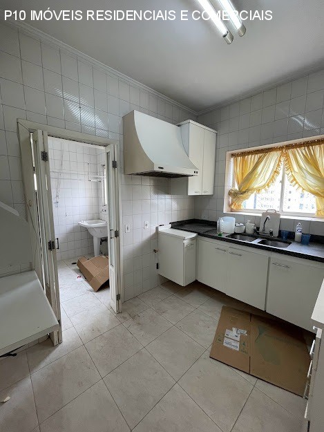 Apartamento à venda com 4 quartos, 271m² - Foto 17