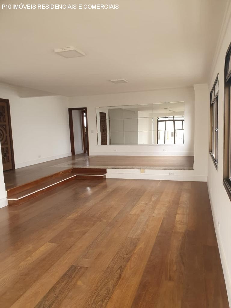 Apartamento à venda com 4 quartos, 232m² - Foto 13