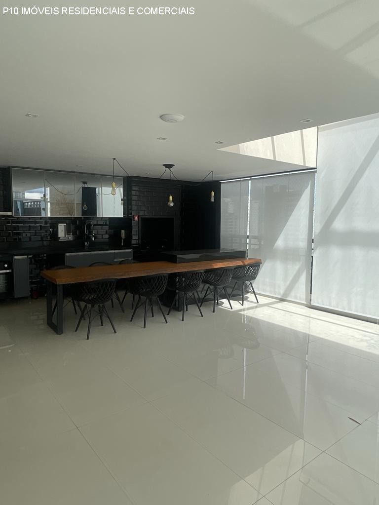 Cobertura à venda com 4 quartos, 284m² - Foto 2