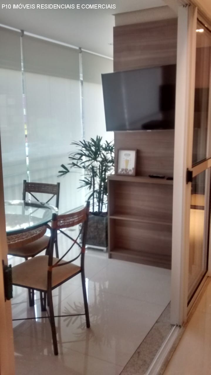 Apartamento à venda com 2 quartos, 96m² - Foto 4