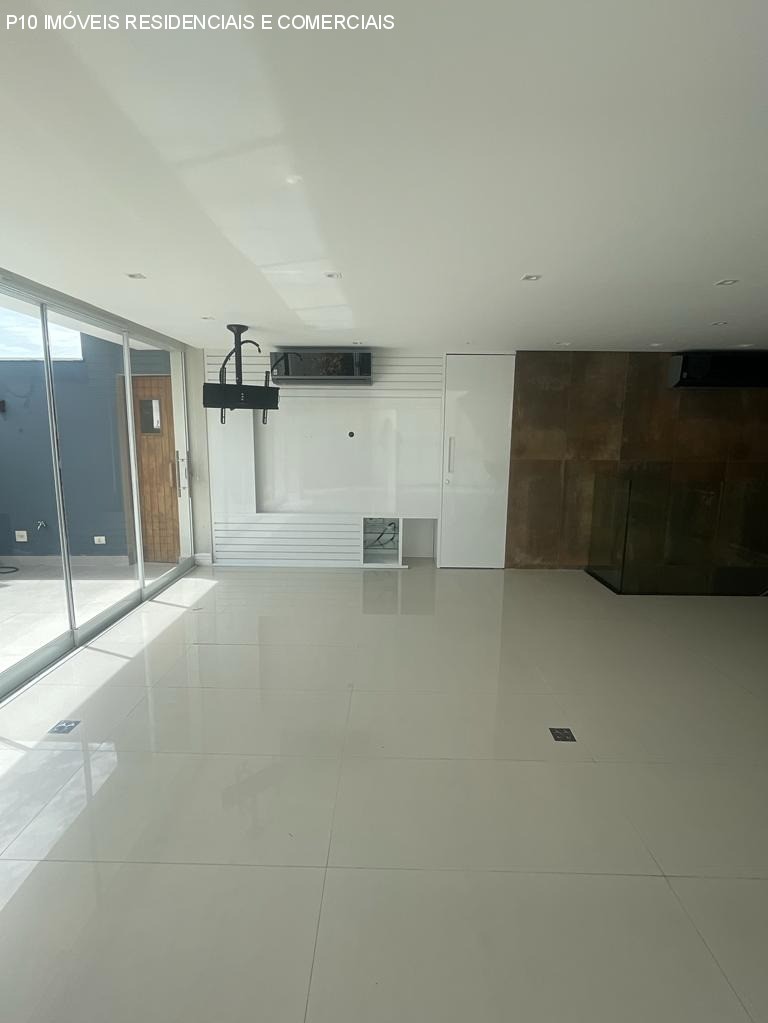 Cobertura à venda com 4 quartos, 284m² - Foto 4