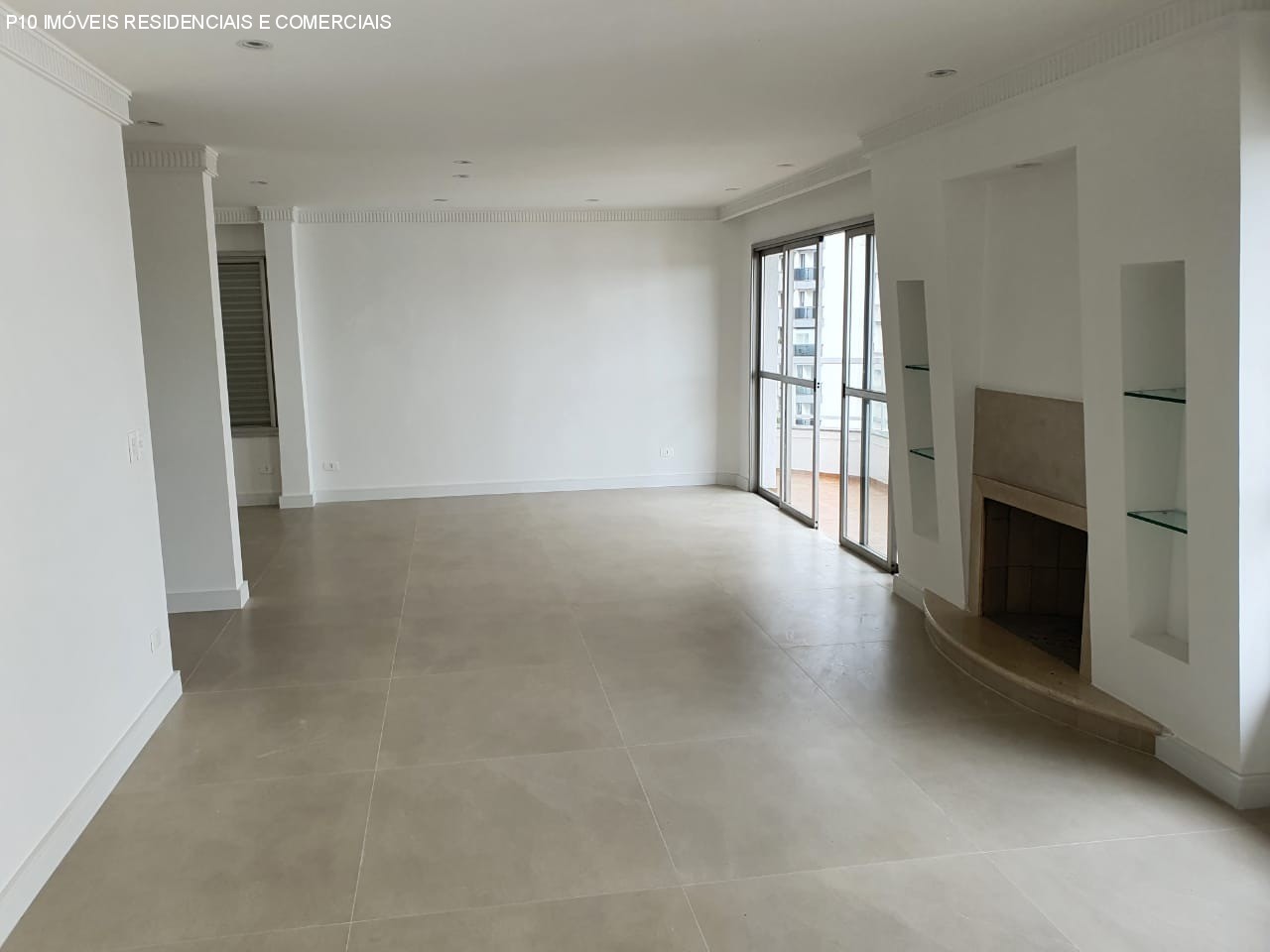 Apartamento à venda com 3 quartos, 195m² - Foto 5