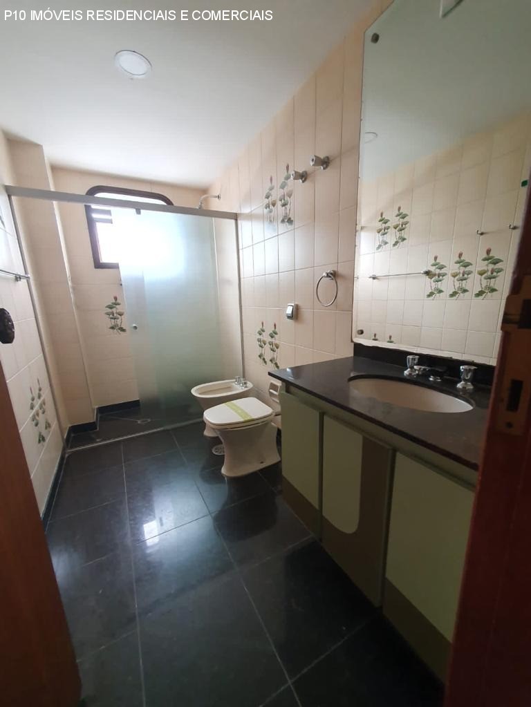 Apartamento à venda com 4 quartos, 232m² - Foto 15