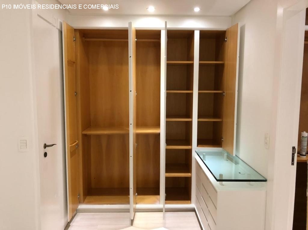 Apartamento à venda com 3 quartos, 195m² - Foto 18