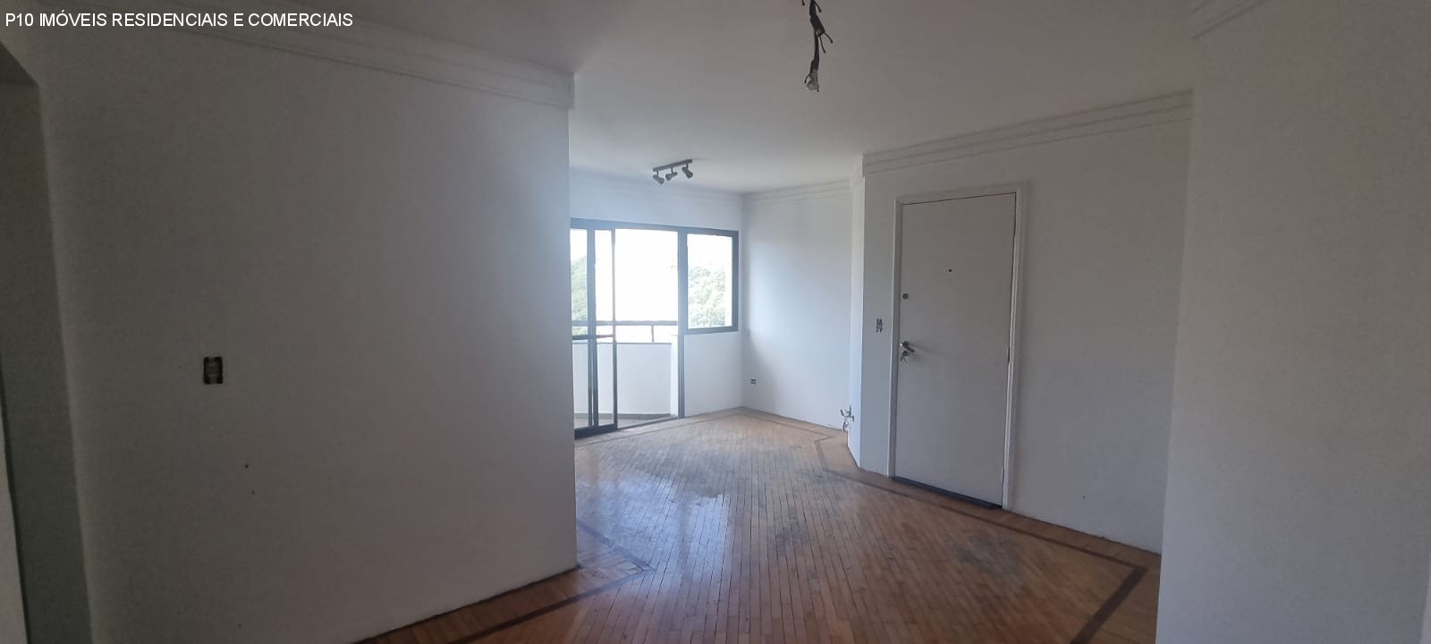 Apartamento à venda com 3 quartos, 98m² - Foto 1