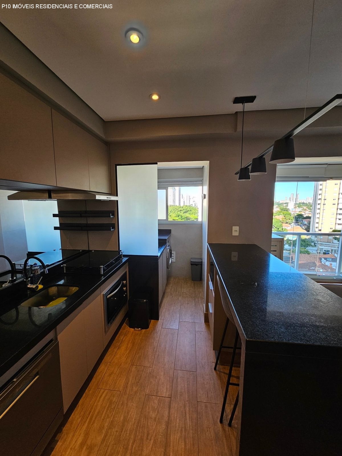 Apartamento à venda com 2 quartos, 68m² - Foto 8